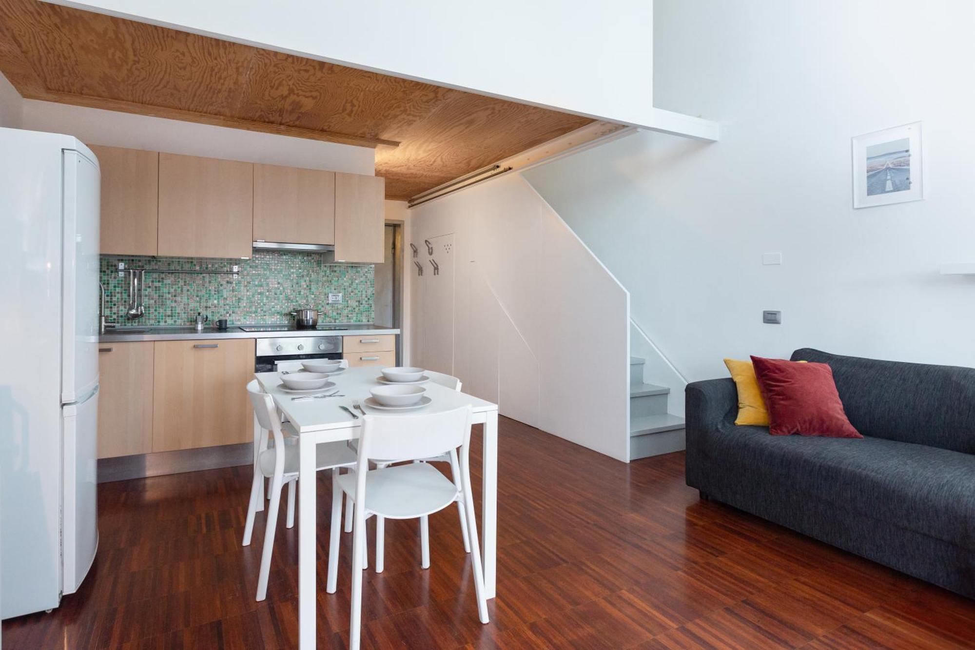White And Brown Exclusive Loft With Terrace - Free Parking - M2 Station Apartment Milan Luaran gambar